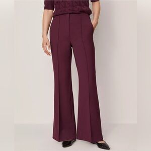 Ann Taylor The Petite Margot Dramatic Wide Leg Trousers in Poised Plum Sz: 6
